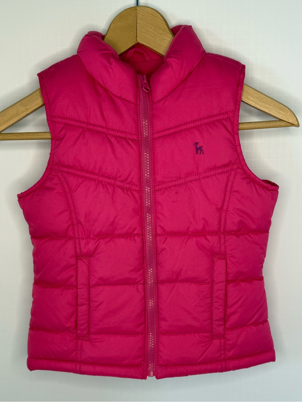 Old Navy Hot Pink Girls' Puffer Vest Size Small.Excellent Used Condition